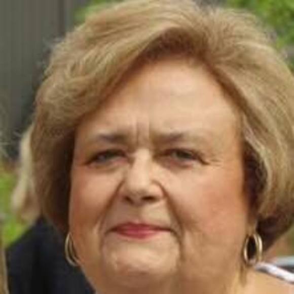 Meet your Posher, Ruth - Picture 1 of 1